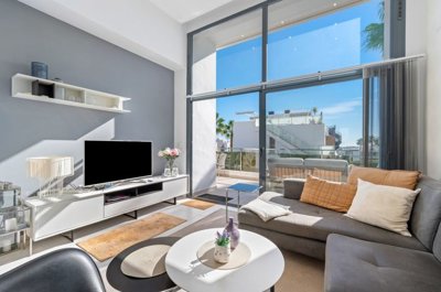 1447-657528-78d1f4f8b6655591b02d22fabb36a692d