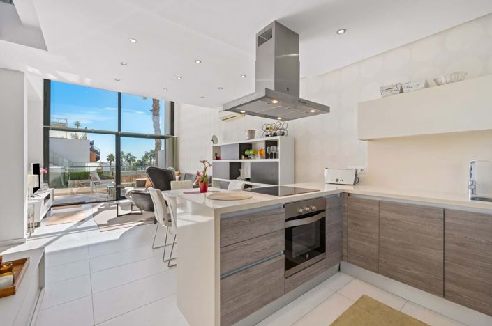 Image No.8-3 Bed Bungalow for sale