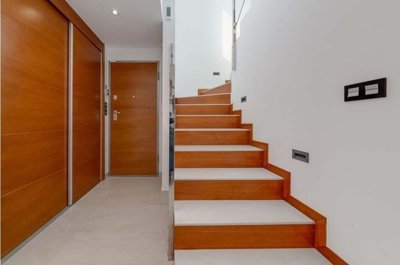 1447-657568-78d1f4f8b6655591b02d22fabb36a692d