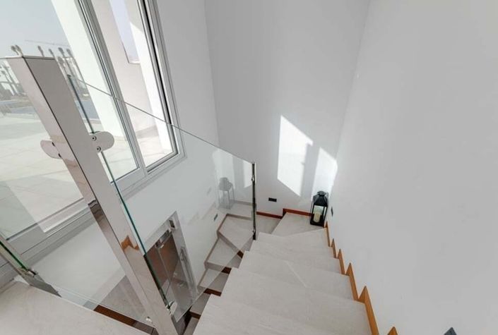 Image No.24-3 Bed Villa for sale