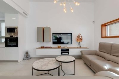 1447-657568-78d1f4f8b6655591b02d22fabb36a692d