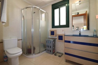 1447-657569-78d1f4f8b6655591b02d22fabb36a692d