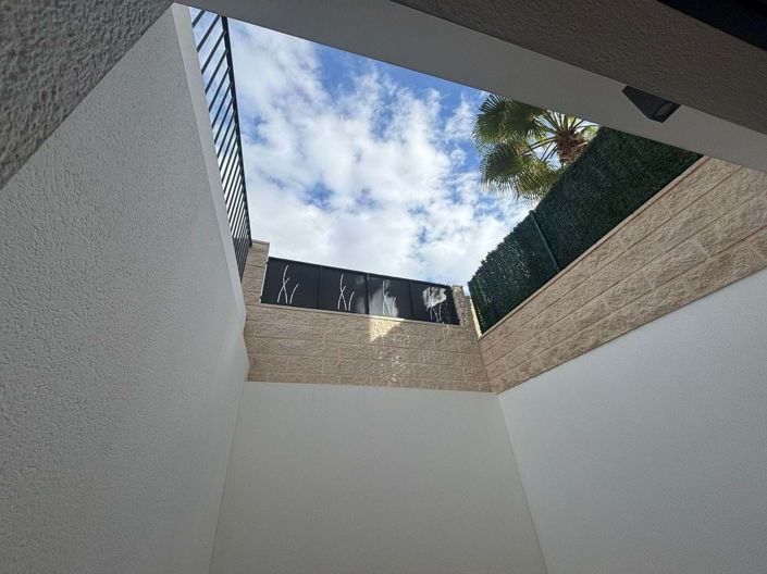 Image No.17-4 Bed Villa for sale