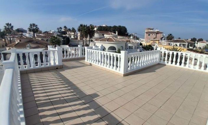 Image No.25-5 Bed Villa for sale