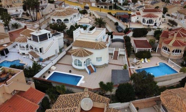 Image No.3-5 Bed Villa for sale