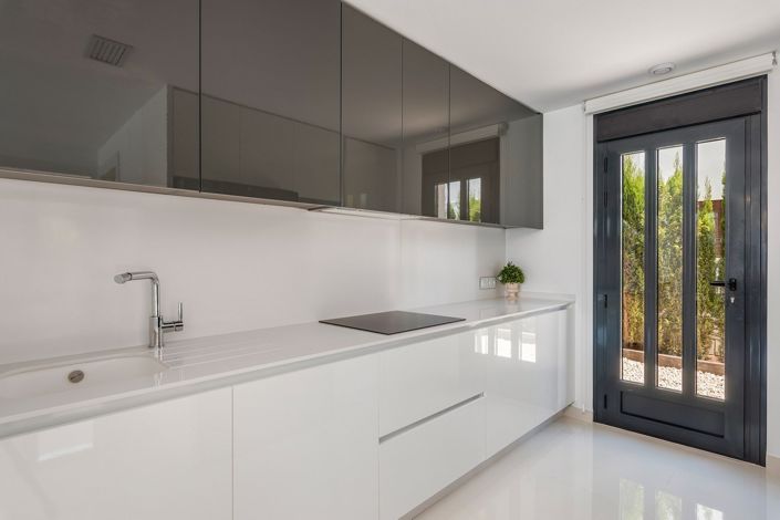 Image No.11-2 Bed Villa for sale