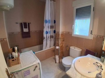 1447-657584-78d1f4f8b6655591b02d22fabb36a692d