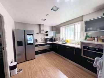 1447-657586-78d1f4f8b6655591b02d22fabb36a692d