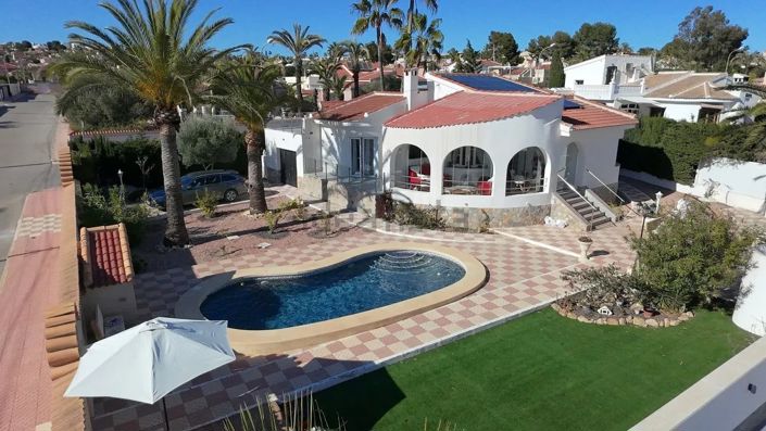 Image No.2-3 Bed Villa for sale