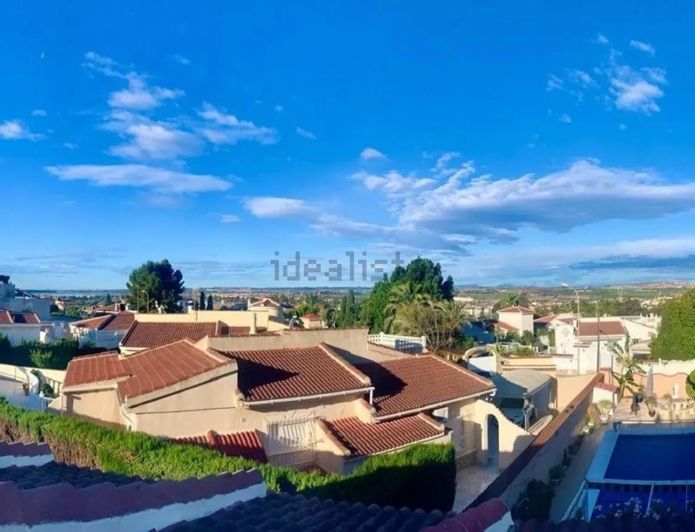 Image No.6-4 Bed Villa for sale