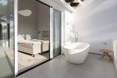 1447-657625-78d1f4f8b6655591b02d22fabb36a692d