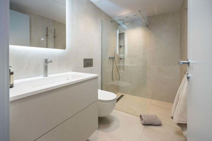 Image No.23-3 Bed Townhouse for sale