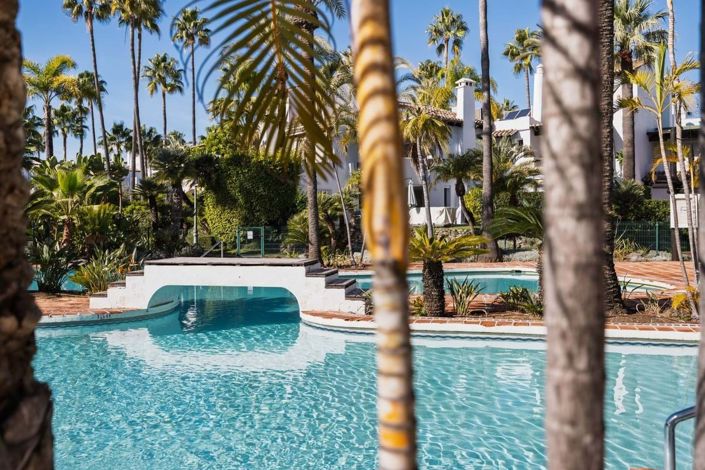 Image No.32-3 Bed Townhouse for sale