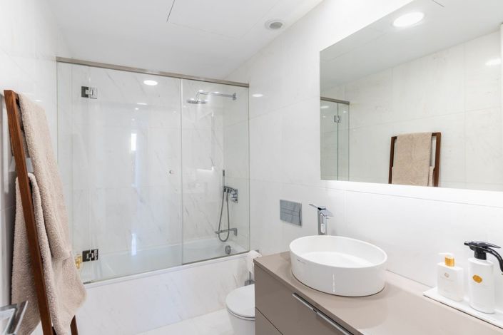 Image No.19-2 Bed Apartment for sale