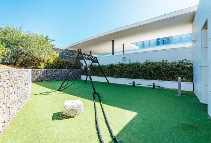 Image No.33-2 Bed Apartment for sale