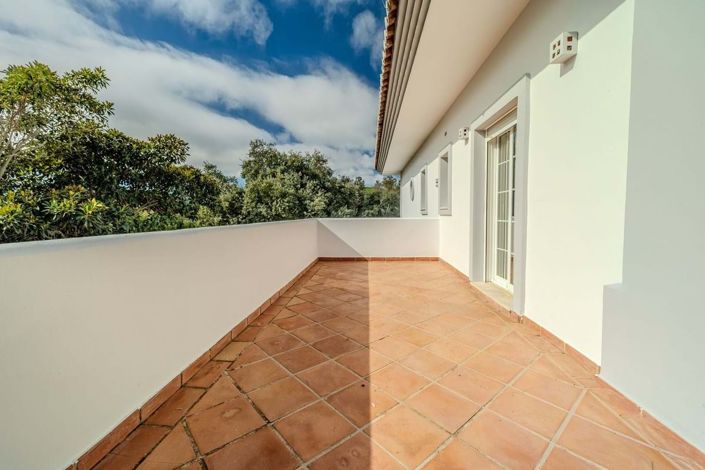 Image No.25-4 Bed Villa for sale