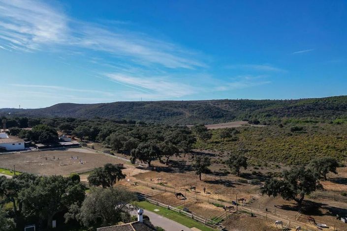 Image No.7-4 Bed Villa for sale