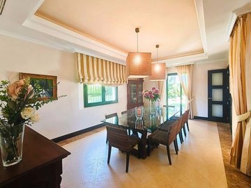 1447-657598-78d1f4f8b6655591b02d22fabb36a692d