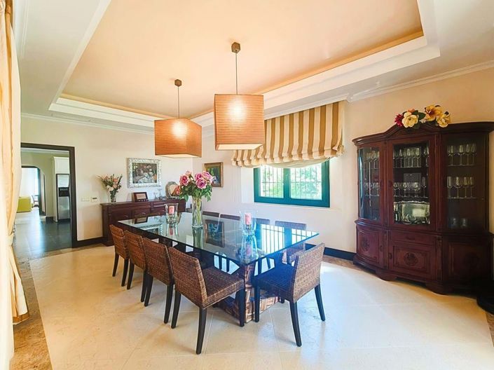 Image No.13-7 Bed Villa for sale