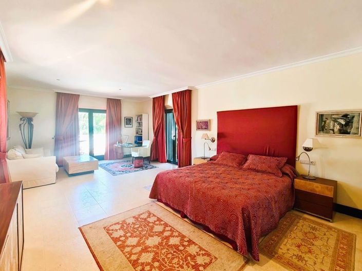 Image No.22-7 Bed Villa for sale