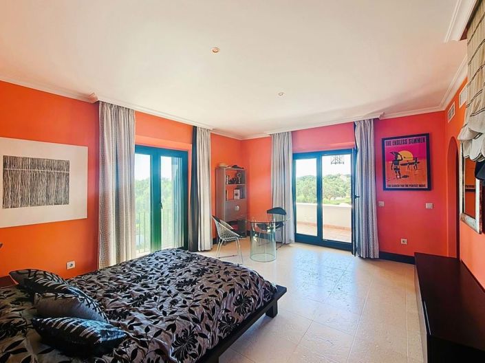 Image No.27-7 Bed Villa for sale