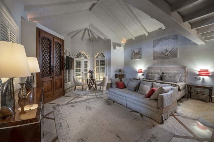 Image No.10-6 Bed Villa for sale