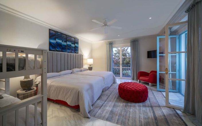 Image No.27-6 Bed Villa for sale