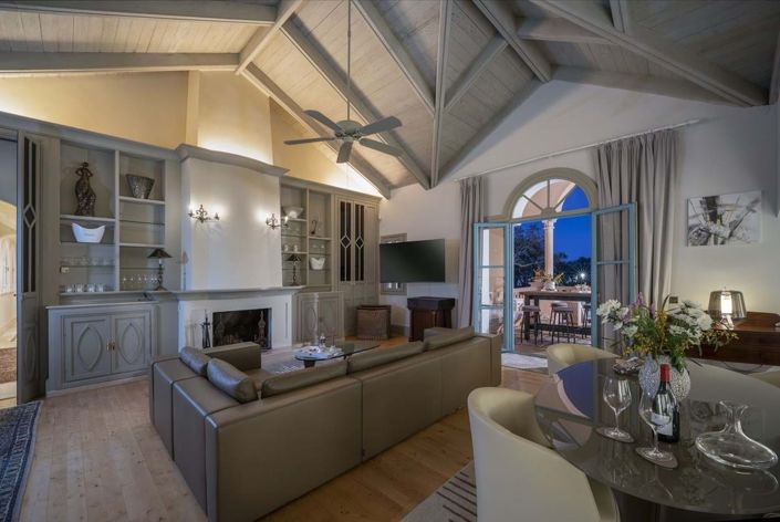 Image No.34-6 Bed Villa for sale