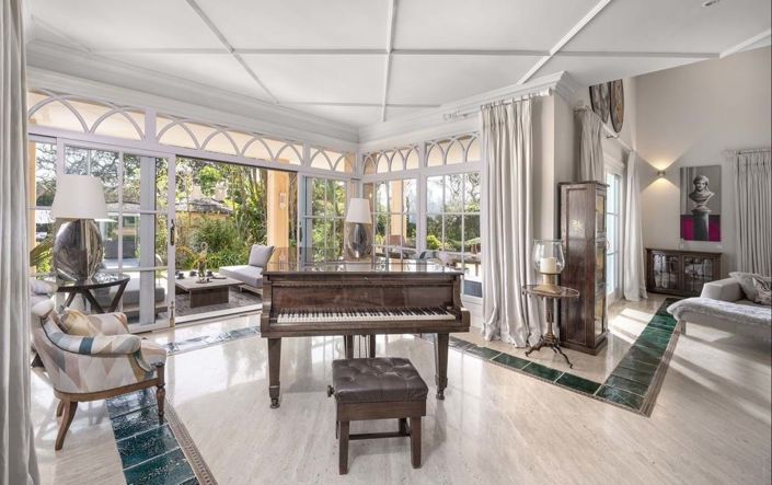 Image No.6-6 Bed Villa for sale