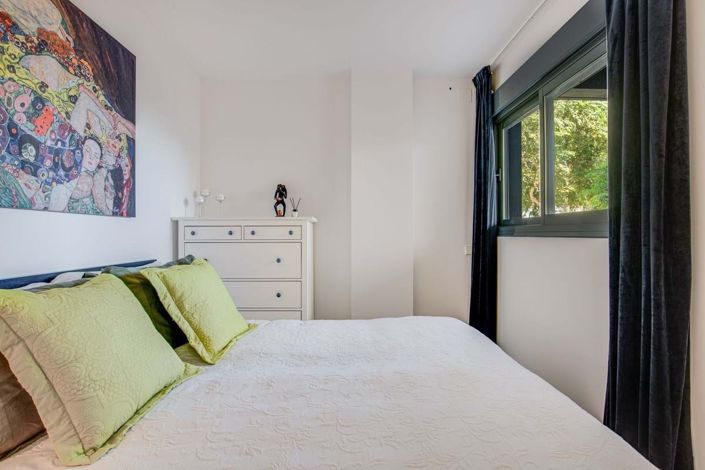 Image No.28-4 Bed Apartment for sale