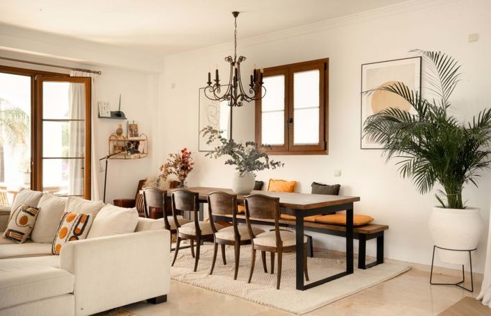 Image No.14-4 Bed Villa for sale