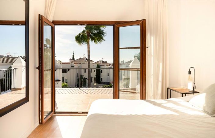 Image No.26-4 Bed Villa for sale