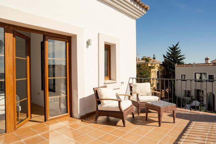 Image No.27-4 Bed Villa for sale