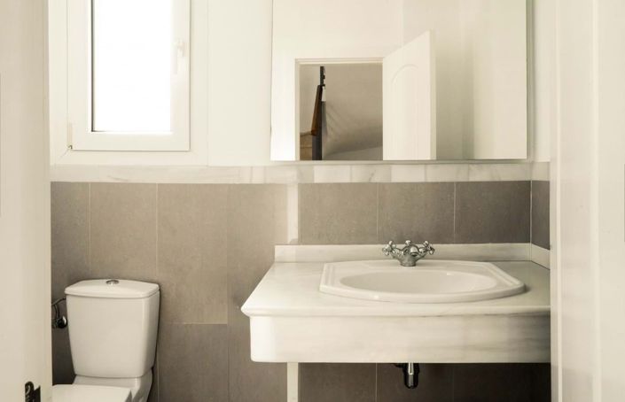 Image No.34-4 Bed Villa for sale