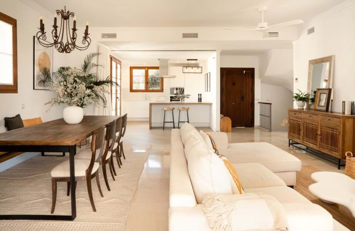 Image No.5-4 Bed Villa for sale