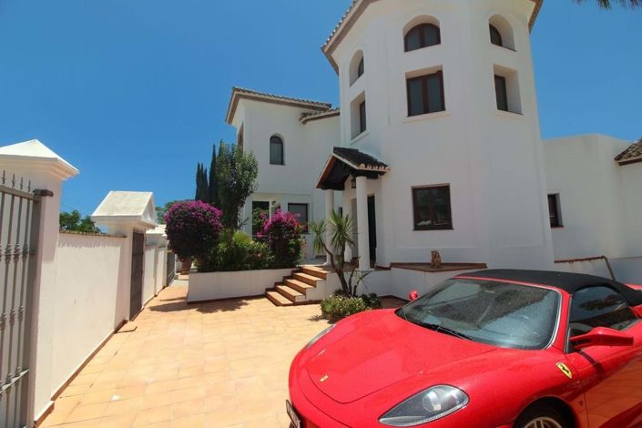 Image No.17-3 Bed Villa for sale