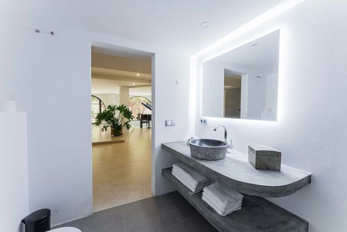 Image No.17-Villa de 4 chambres à vendre à Estepona