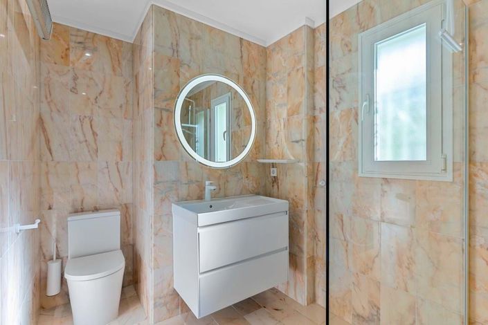 Image No.13-3 Bed Villa for sale