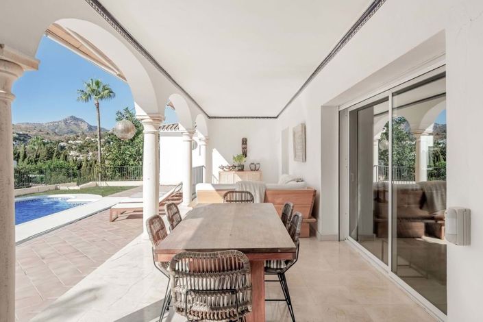 Image No.19-4 Bed Villa for sale