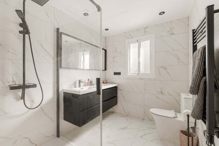 Image No.27-4 Bed Villa for sale