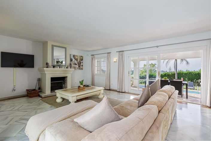 Image No.6-Villa de 5 chambres à vendre à Estepona