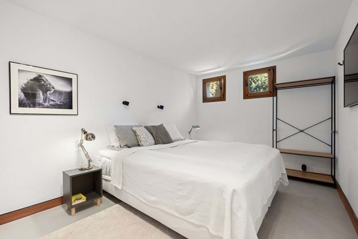 Image No.18-4 Bed Villa for sale