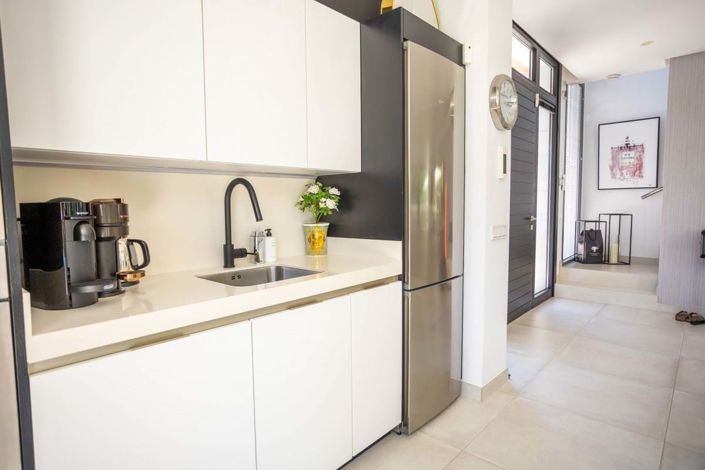 Image No.13-4 Bed Villa for sale