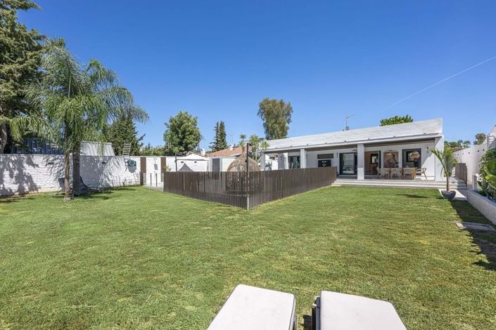 Image No.26-3 Bed Villa for sale