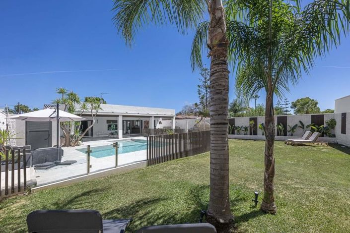 Image No.29-3 Bed Villa for sale