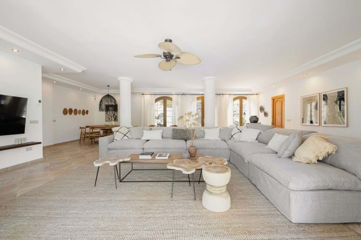 Image No.4-5 Bed Villa for sale