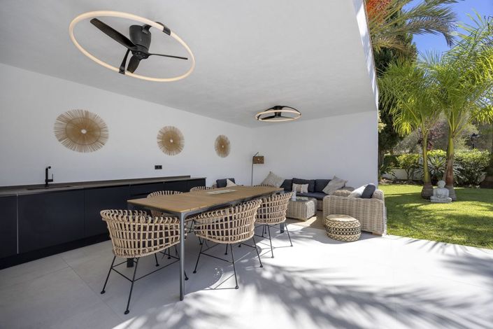 Image No.12-5 Bed Villa for sale