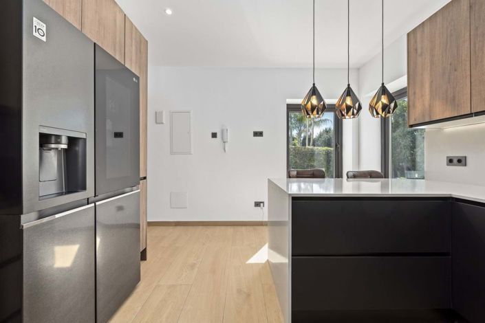 Image No.23-5 Bed Villa for sale