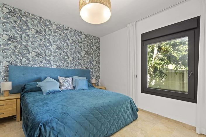 Image No.34-5 Bed Villa for sale