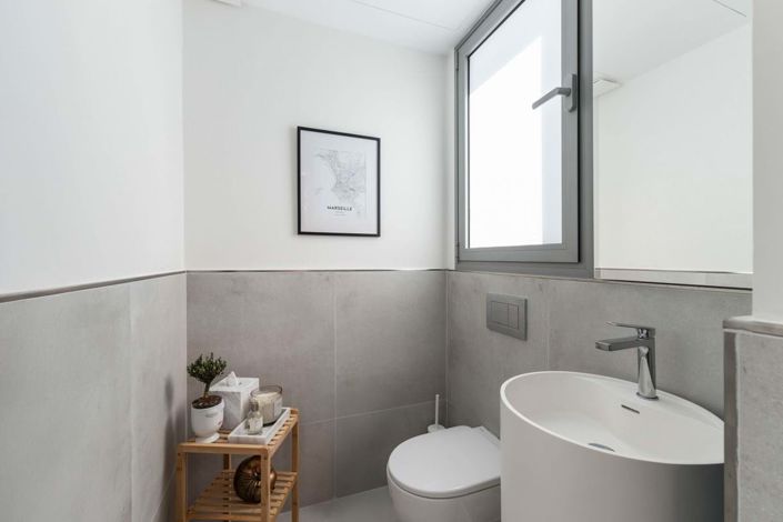 Image No.20-3 Bed Semi-Detached for sale